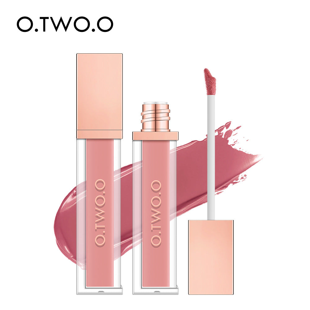 O.TWO.OHigh Energy Thick Fog Matte Lip Gloss No Stain on Cup Velvet Matte Lip Gloss Lipstick1017